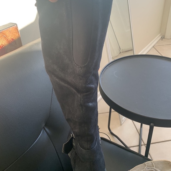 Size 8.5 black knee high boots from Target - Picture 4 of 4